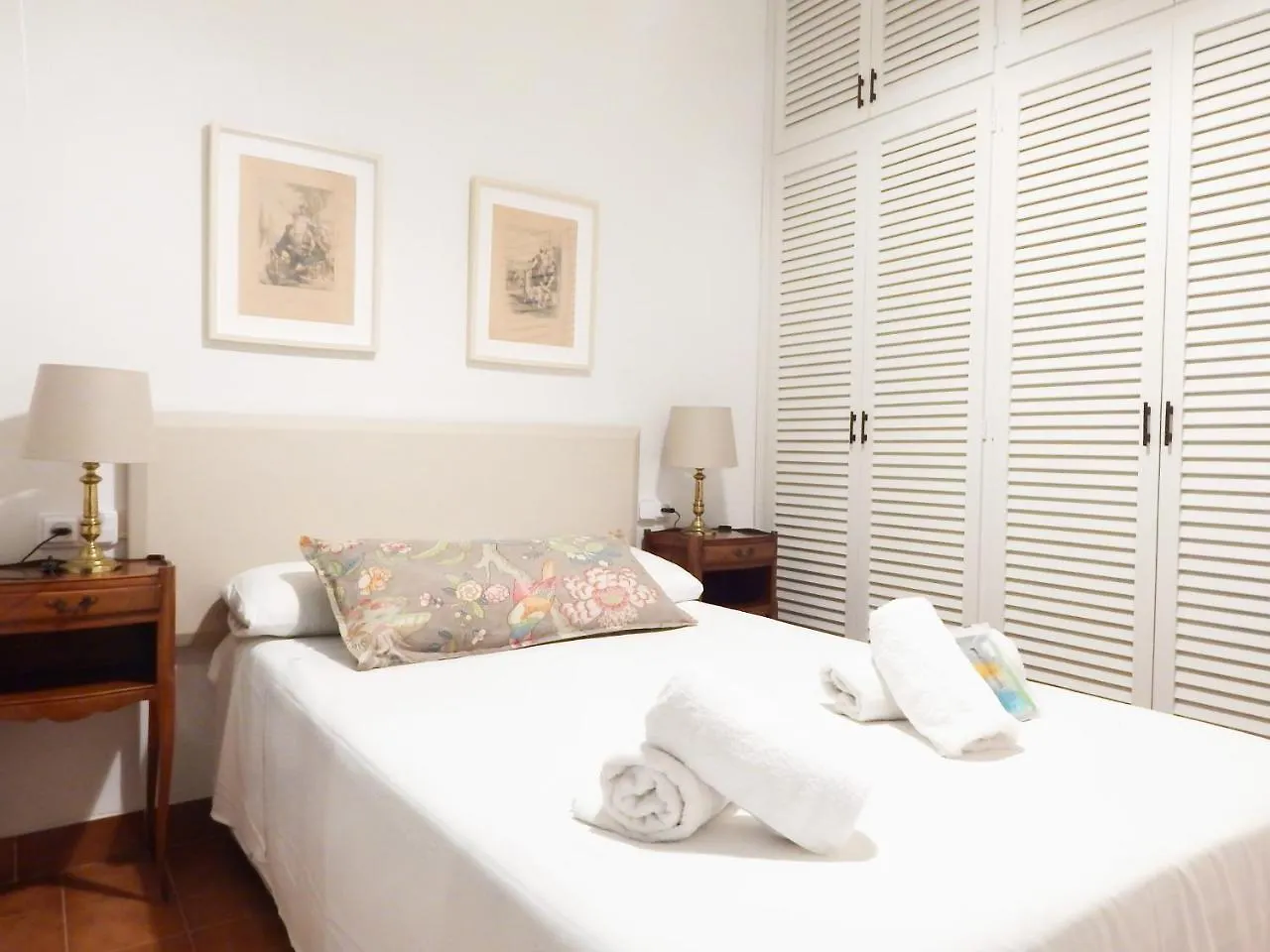 Girorooms Sant Feliu De Guixols Casa Bahia 0*,